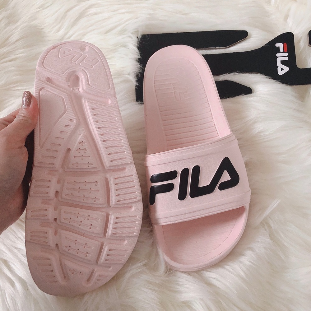Fila Women’s Light Pink Logo Sleek Slide - Picture 4 of 8